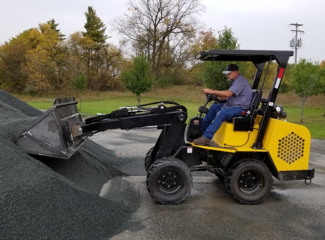 Compact Articulated Loader with Bucket